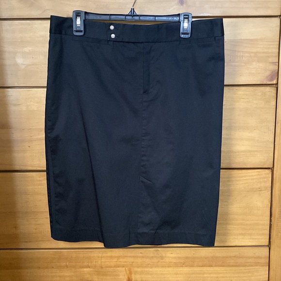 GAP Dresses & Skirts - NWOT! GAP Stretch Black Skirt / Size 14